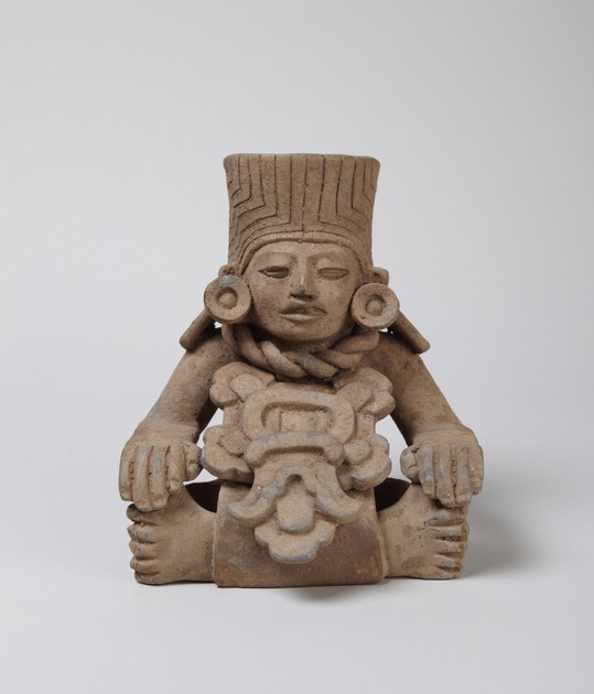 Anthropomorphic urn ('companion' type) (y1968-236)