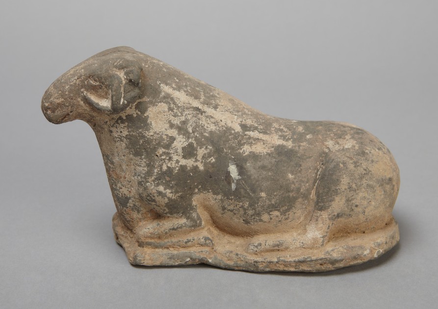 Tomb Figure: Crouching, Horned Sheep (y1950-95)