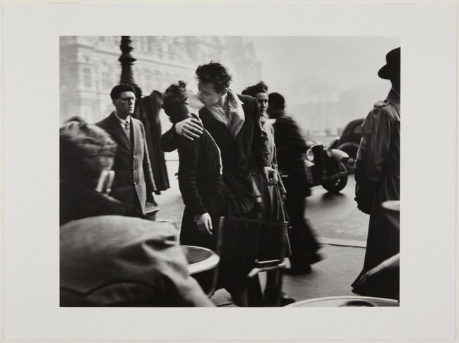 Le Baiser Du Trottoir Sidewalk Kiss From Portfolio 15 Photographs 1944 72 X1981 19 2