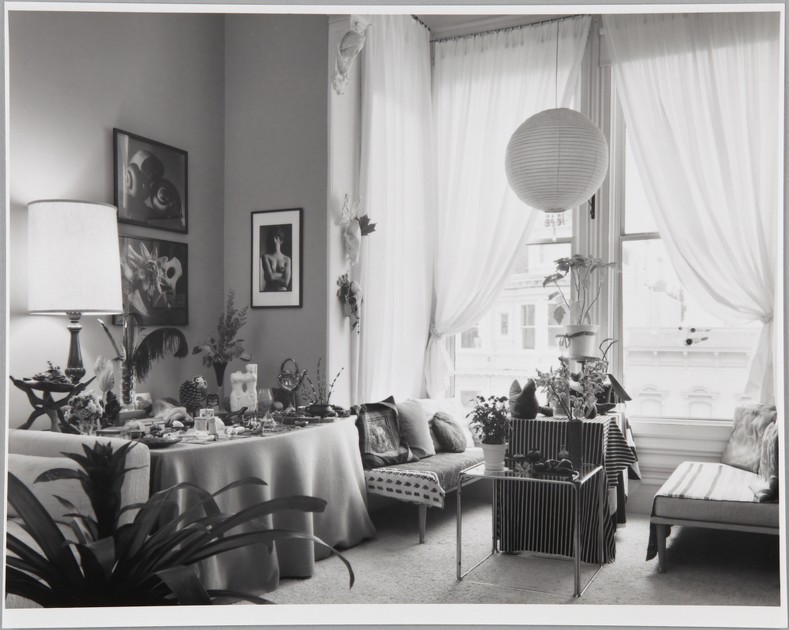 Bernhard Apartment: Salon (1999-55.2)