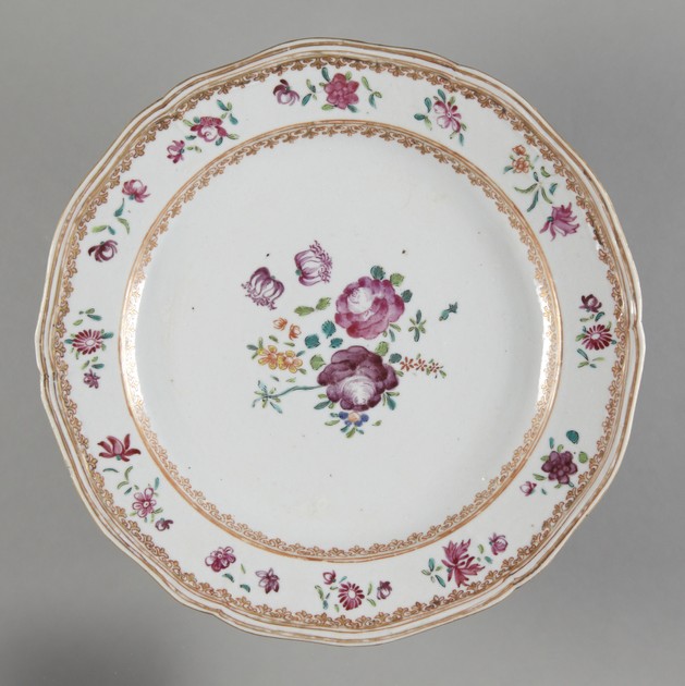 Dinner plate (y1965-287)