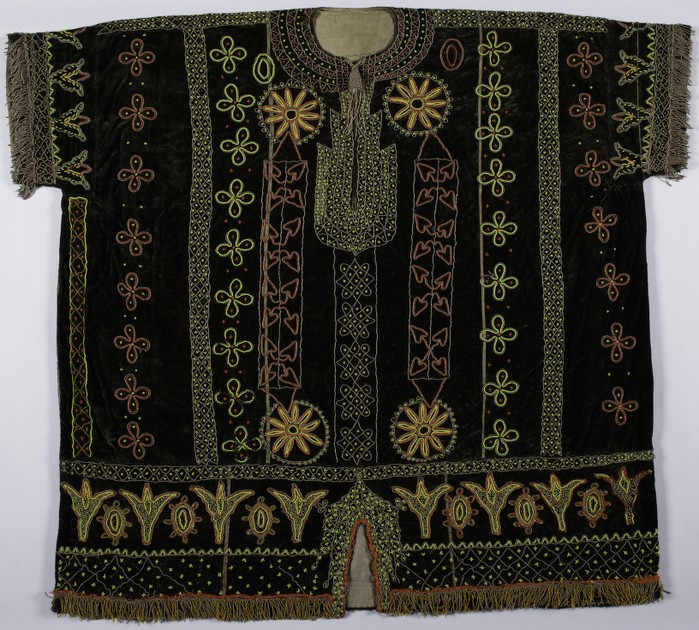 Man's tunic (agbádá ìlẹ̀kẹ̀) (2012-66)